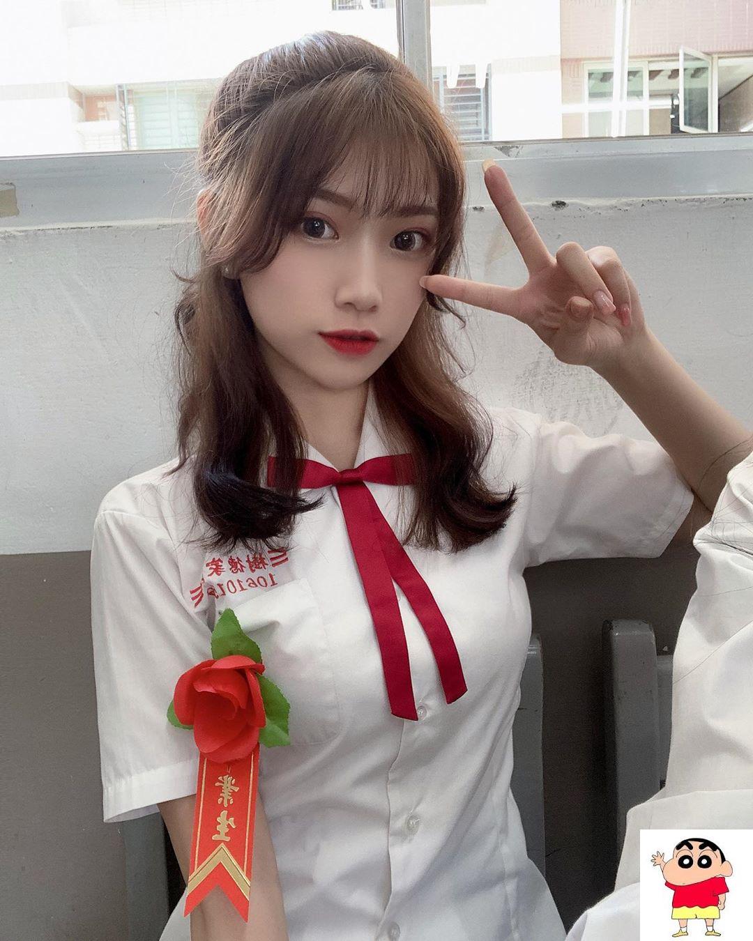 刚毕业的台湾18岁高中妹（兇 ) (13P)