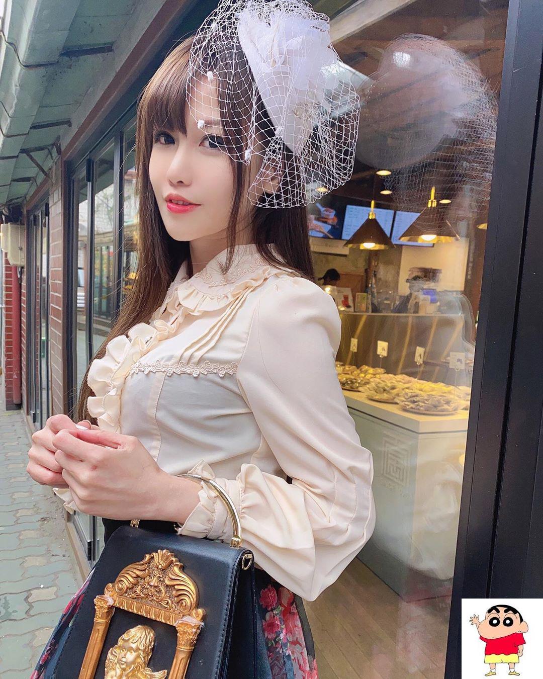 张云云 颜值惊人 不科学身材：已恋爱 (16P)