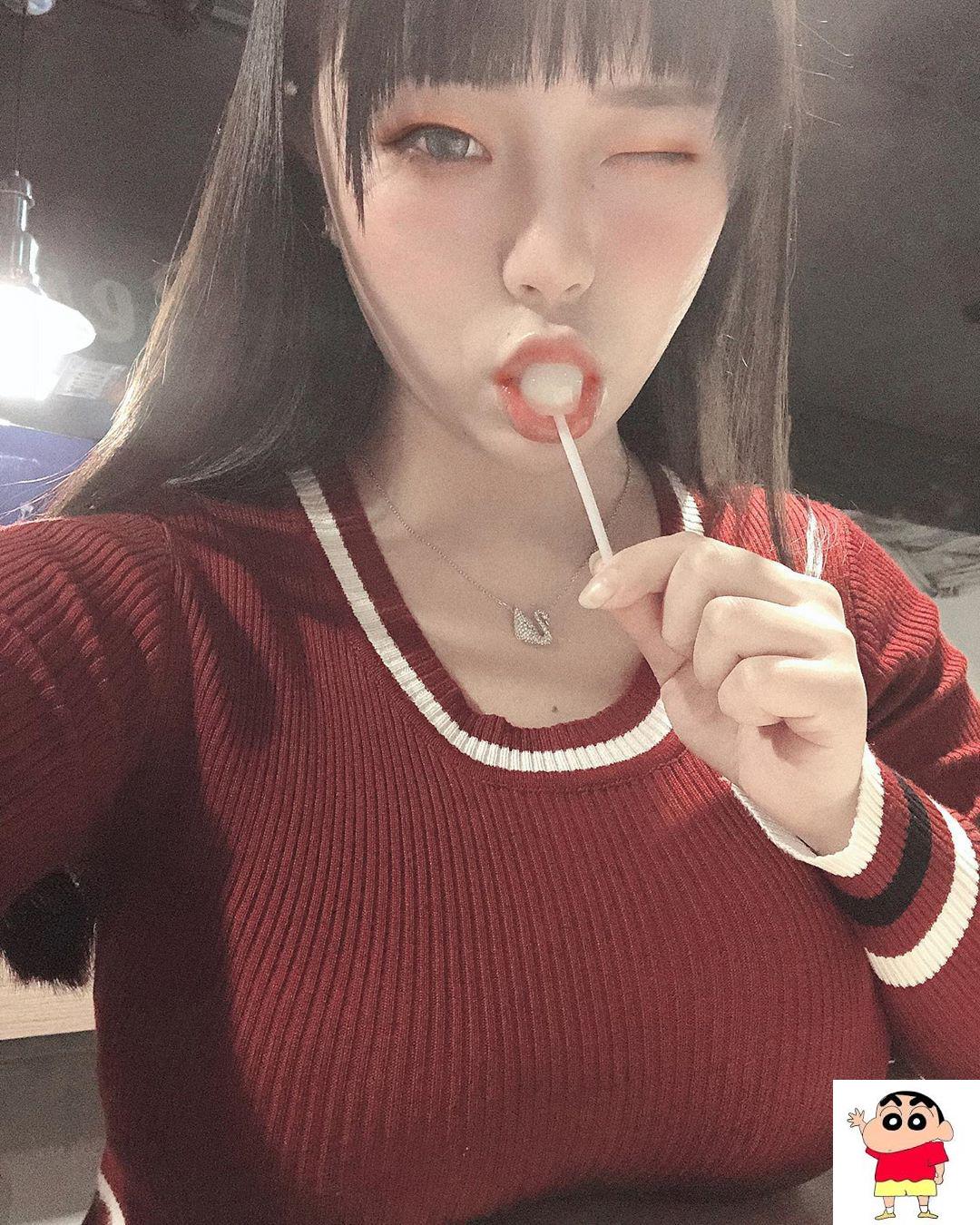 郭婉柔 粉嫩欧派福利全都给你看 ... (15P)