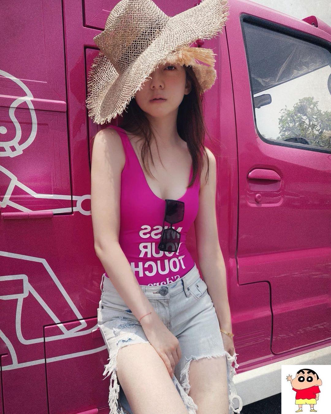 看来姊姊对修车厂很感兴趣 孟琪 (15P)