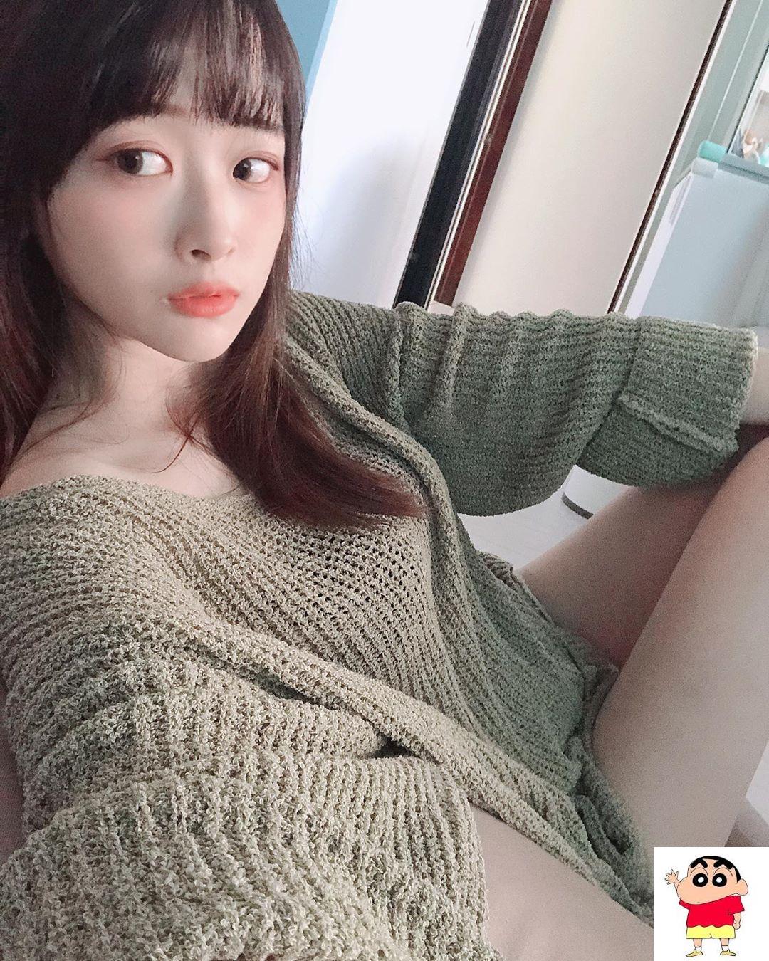 薇薇 超狂白嫩肌肤身材 让人看得晕头转向.... (21P)