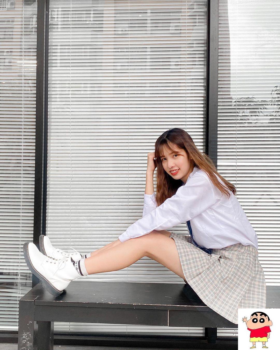 白皙大眼萌妹lala IG满满美照...让人无法忽视 (13P)