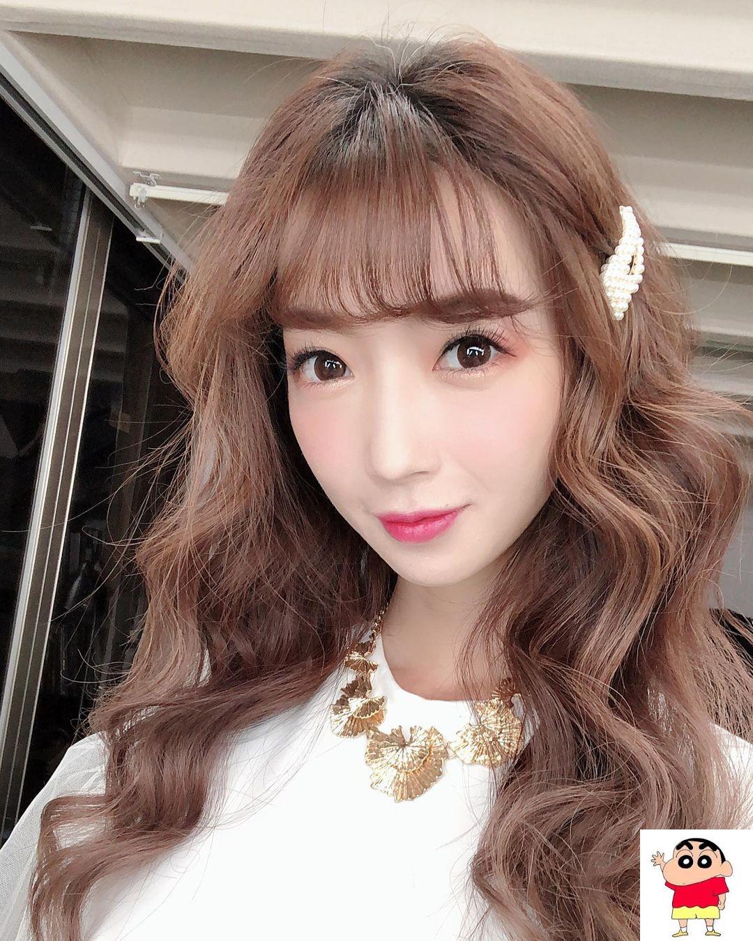 电玩正妹芳小如 释放诱惑曲线 超强电眼让人着迷！ (15P)