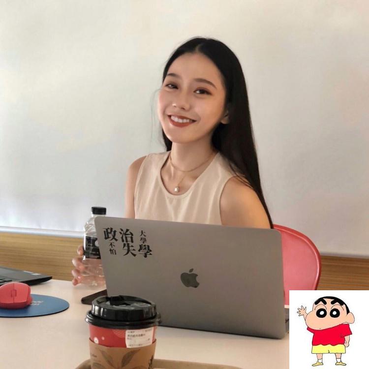 政大男篮校队正妹球经 19岁小只马~周芃 (10P)