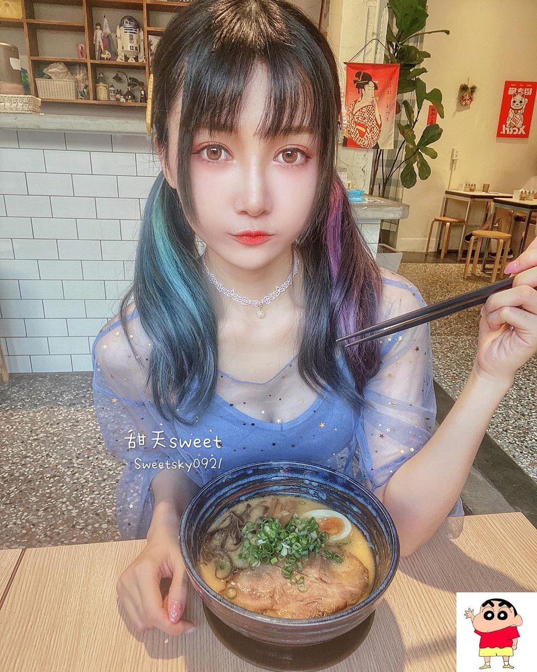 甜天Sweet 颜值甜度就和她名字一样甜 画面太杀 (10P)