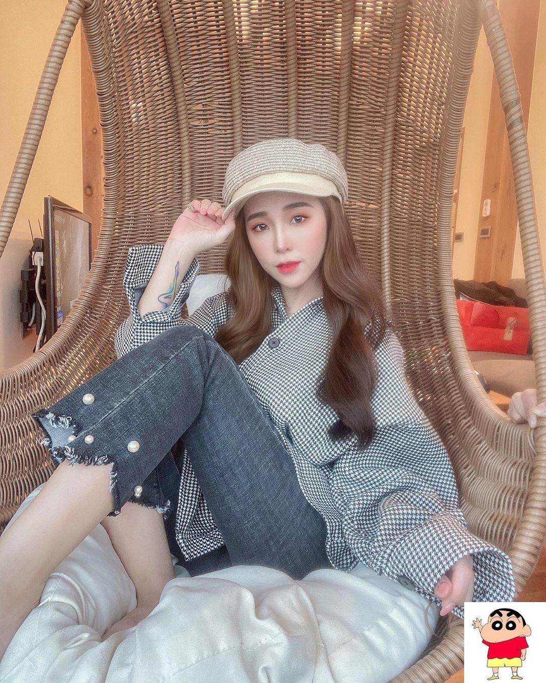 张伃妗 冷豔气质＋姣好身材惊为天人 (12P)