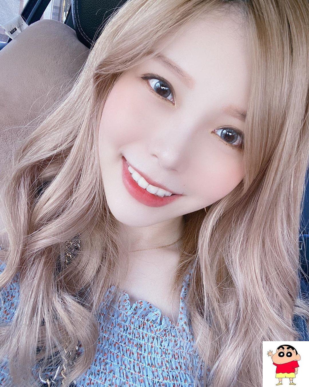 瑀熙Yuci 傲人上围侧看超凸....惹火身材遮不住 (10P)