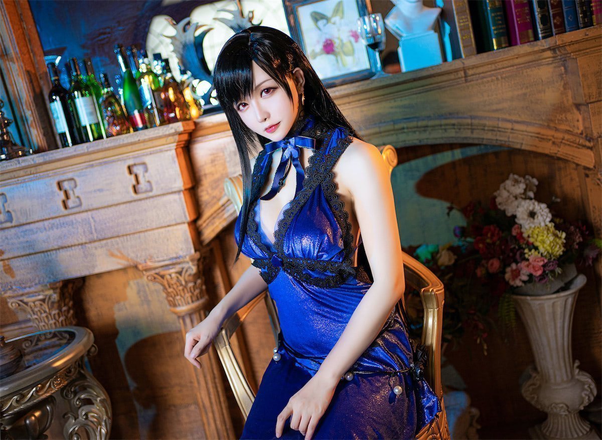 星之迟迟 蒂法蓝色礼服