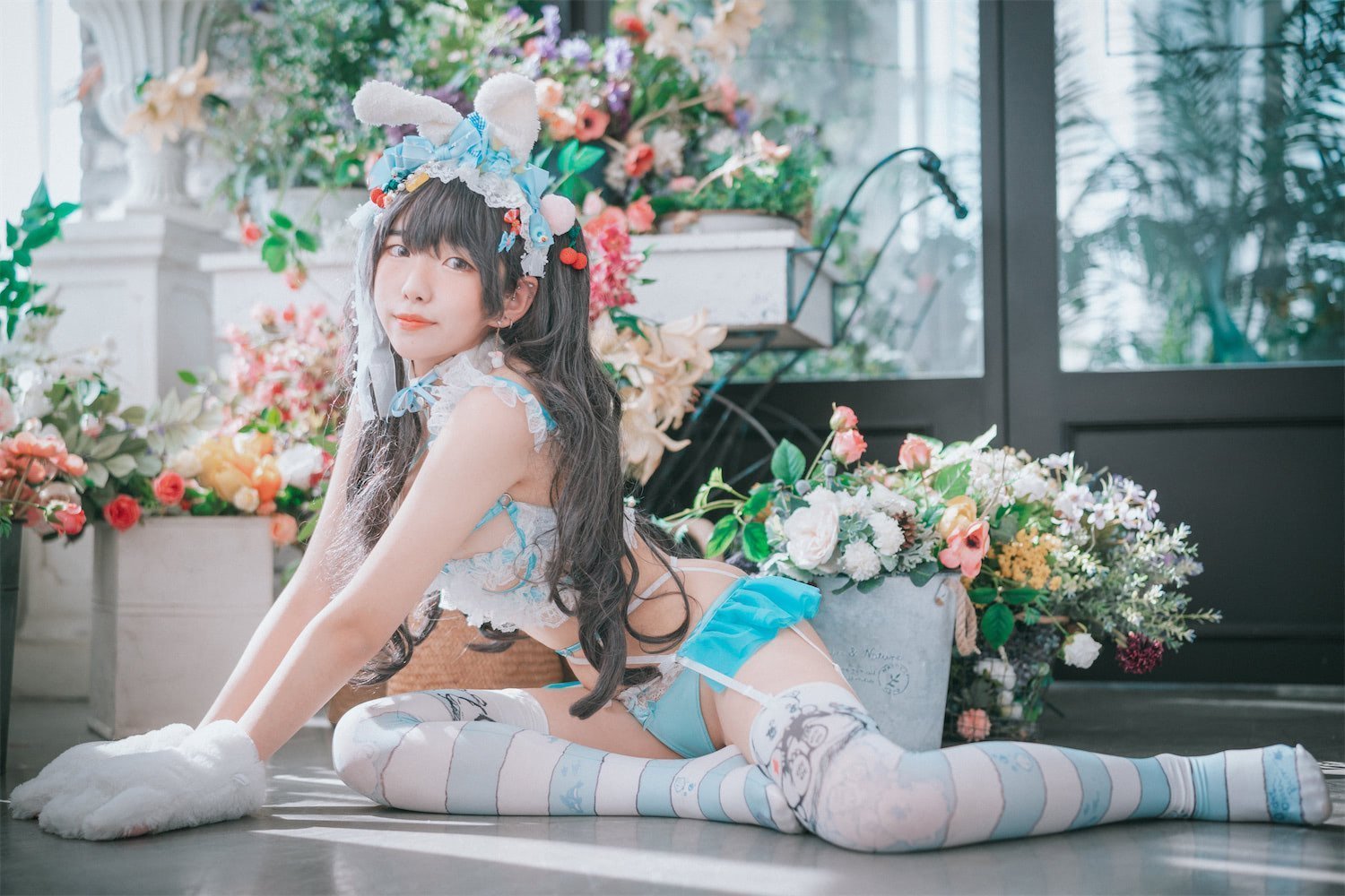 sonsono3o 蓝绿色兔女郎