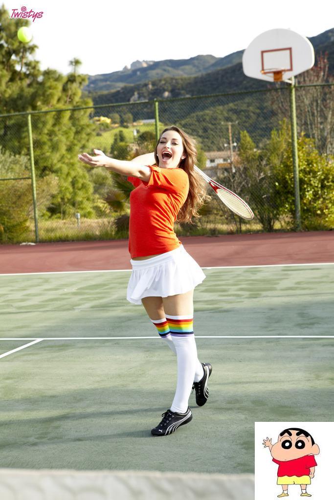 Sports babe Dani Daniels in sexy stockings spreading her legs outdoor (16P)