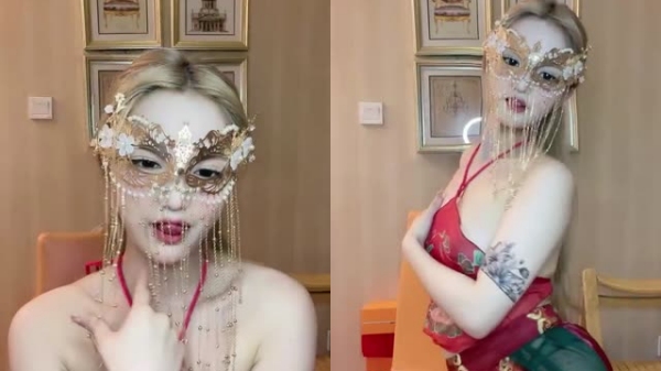 异域风情面罩美女！情趣肚兜布群